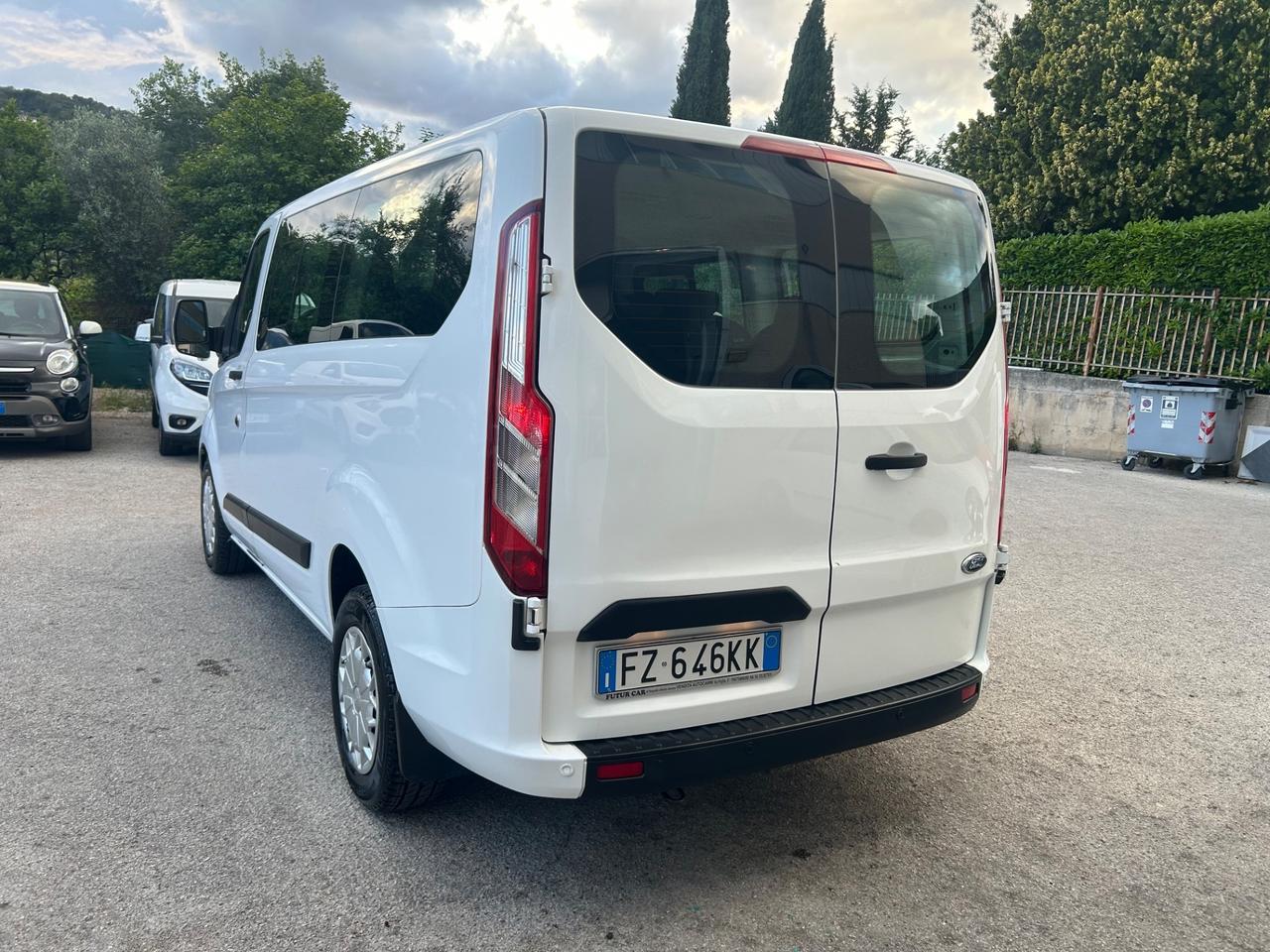 Ford Transit Custom 320 2.0 TDCi 9 Posti 2019