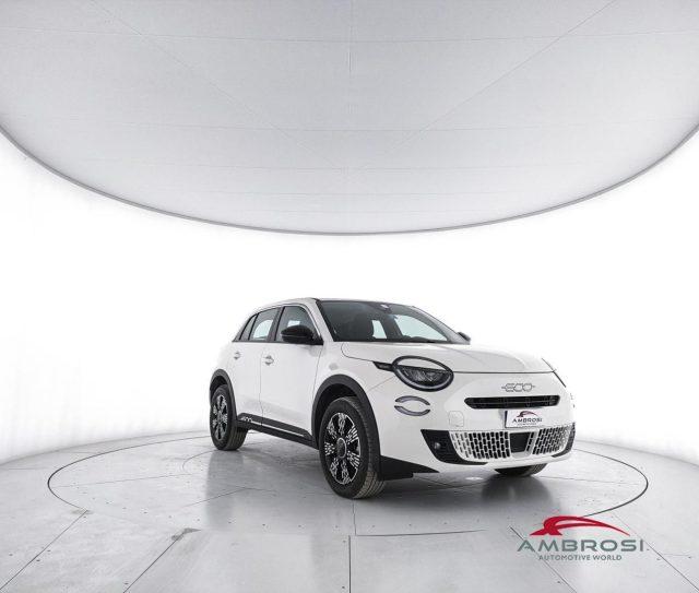FIAT 600 1.2 hybrid 145cv auto