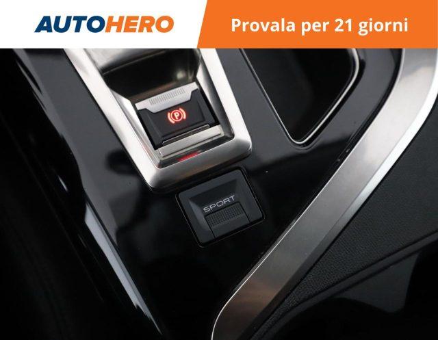 PEUGEOT 5008 BlueHDi 130 S&S EAT8 Allure