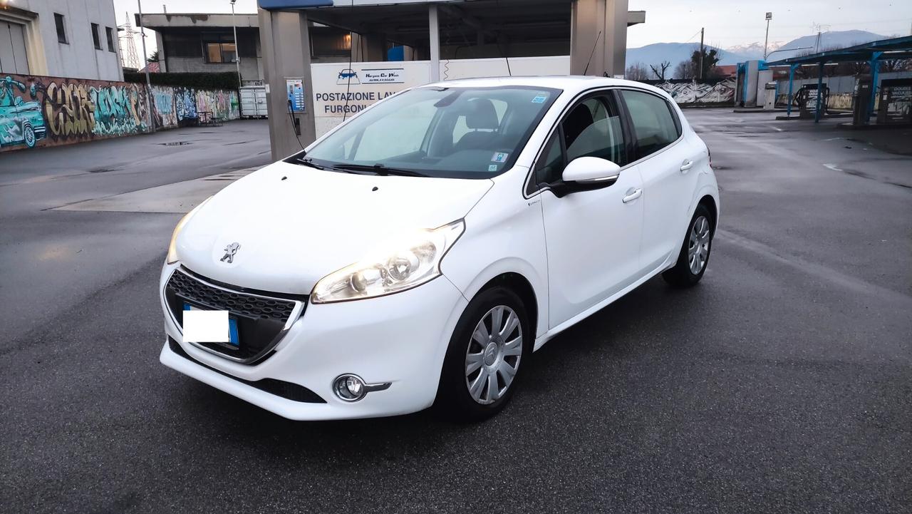 Peugeot 208 1.2 VTi 60KW 82CV 5 porte NEOPATENTATI - 2013
