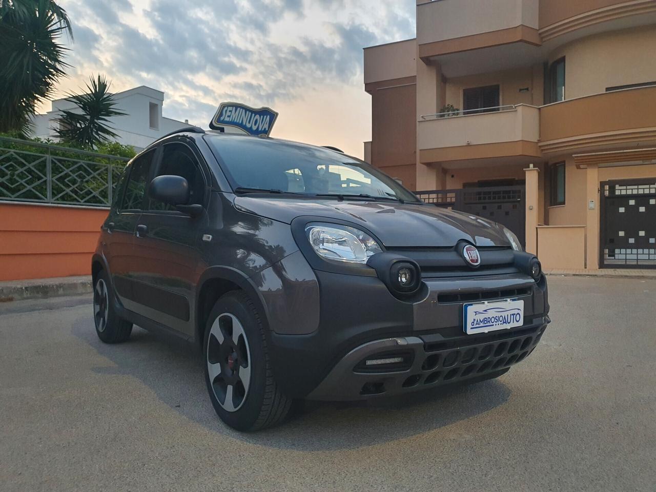 Fiat Panda Cross 1.0 FireFly Hybrid Cross my'22