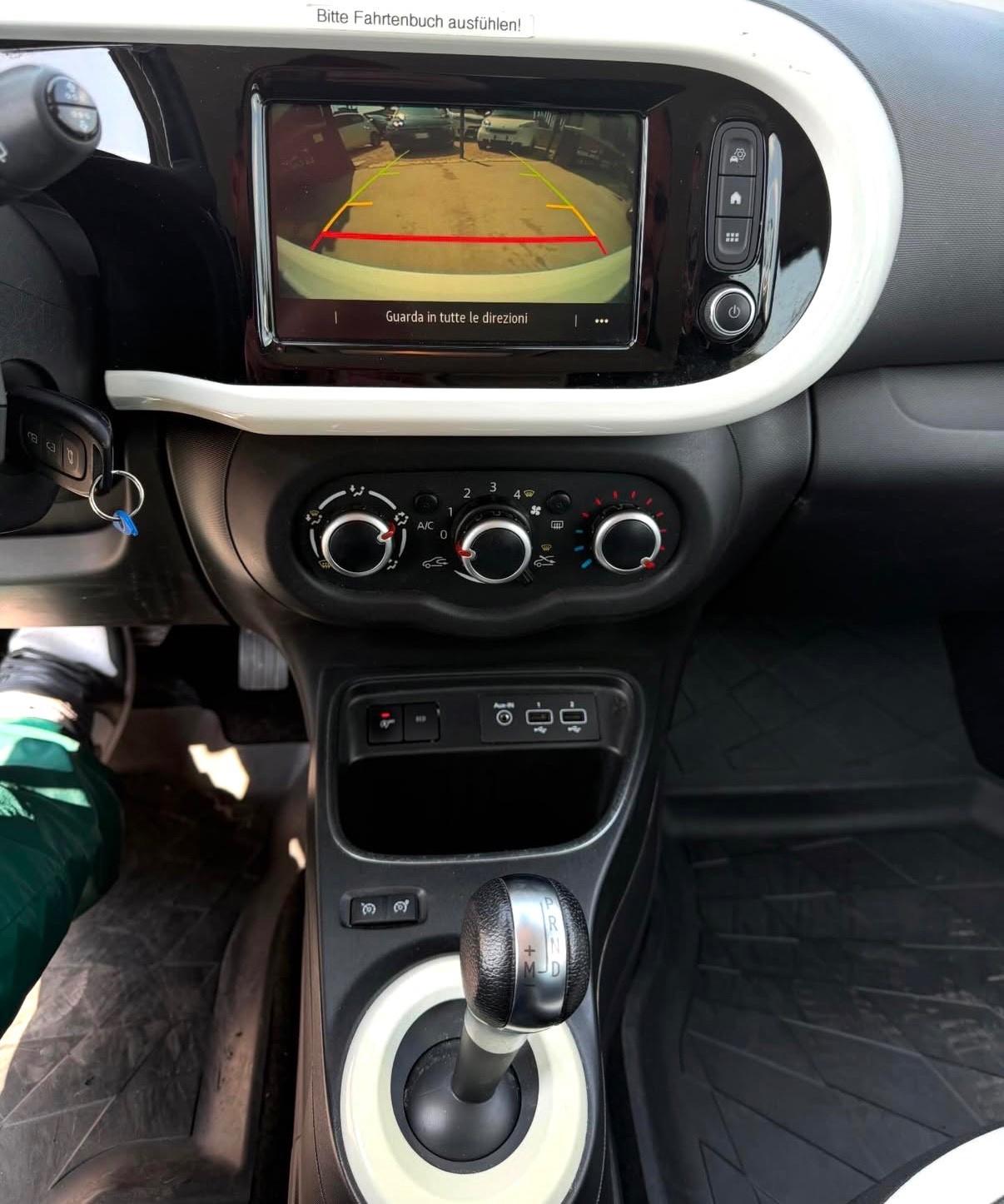 Renault Twingo TCe 95 CV EDC Intens