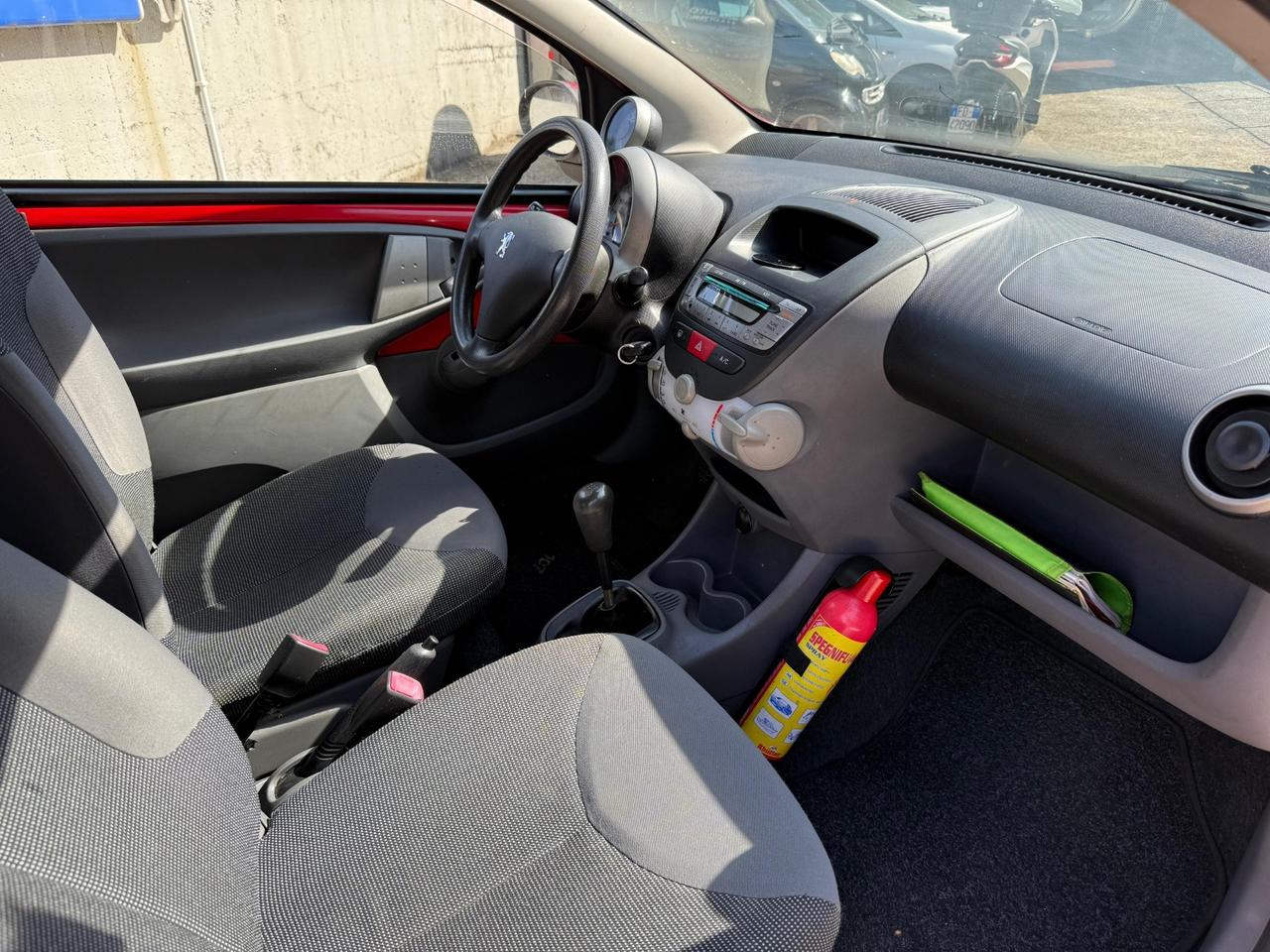 Peugeot 107 1.0 68CV 3p. Sweet Years