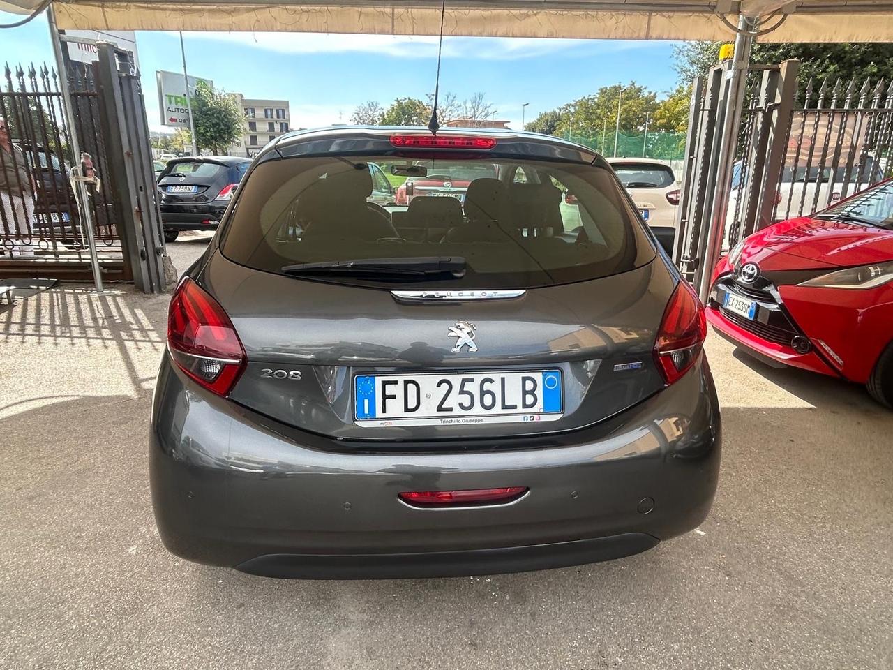 Peugeot 208 BlueHDi 75 5 porte Allure