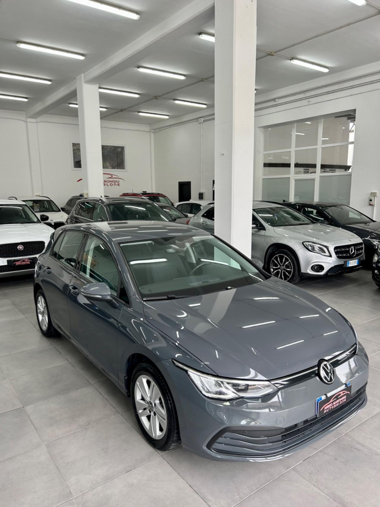 VW GOLF 8 2.0 DSG SCR finanziabile