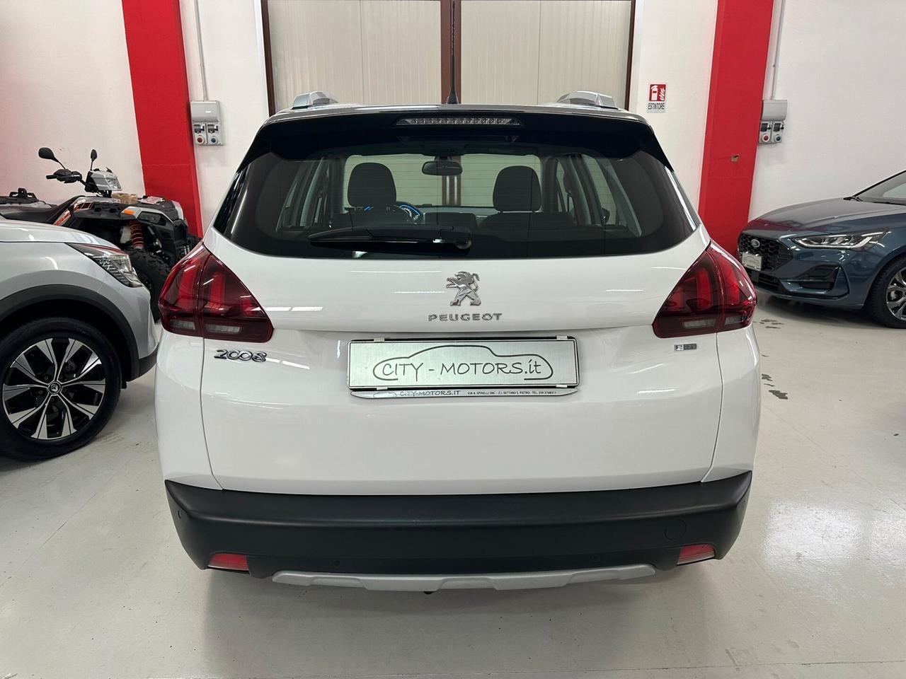 Peugeot 2008 BlueHDi 100 Allure