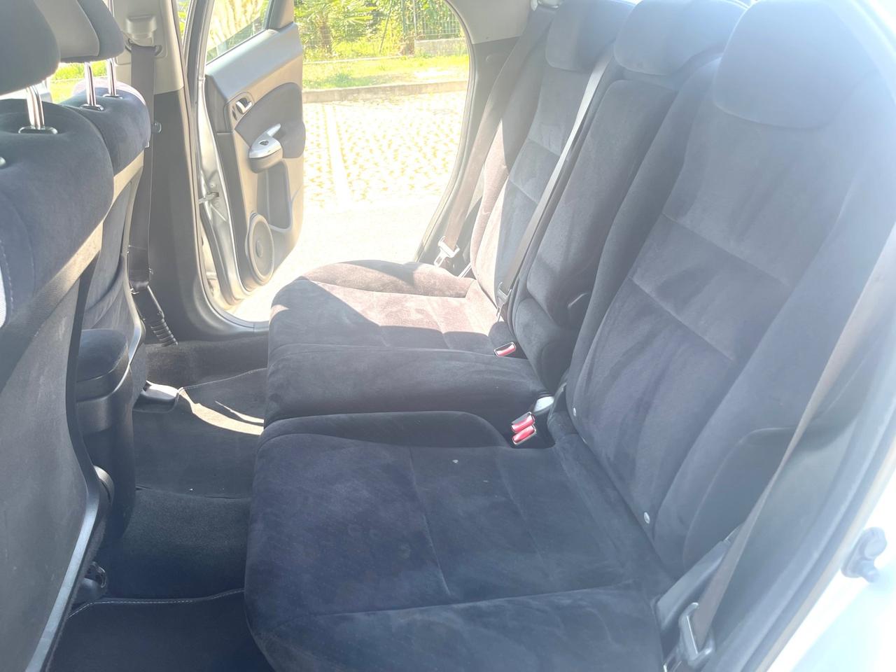 Honda Civic 1.4 i-DSi 5p. Sport