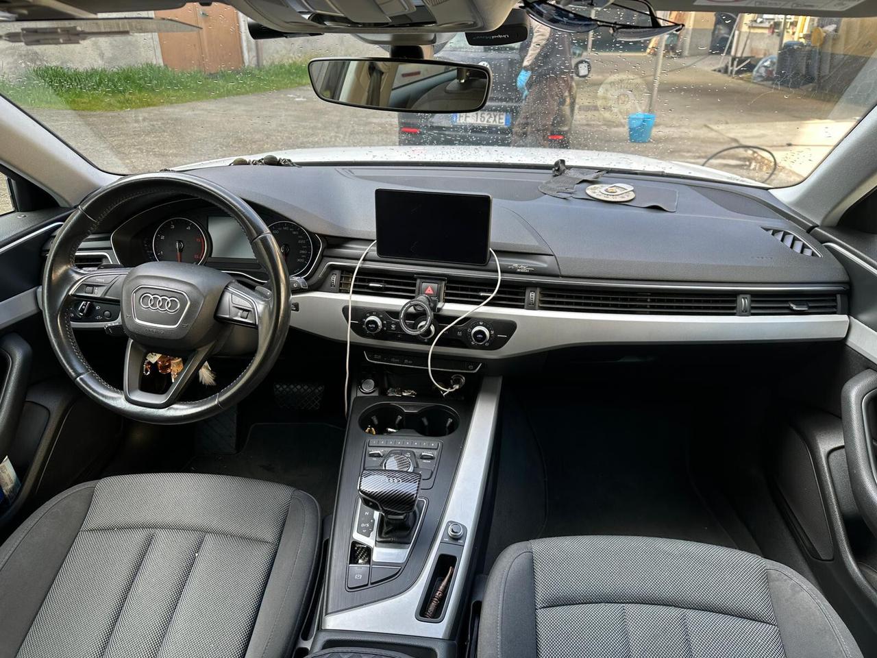 Audi A4 2.0 TDI 150 CV S tronic Business Sport