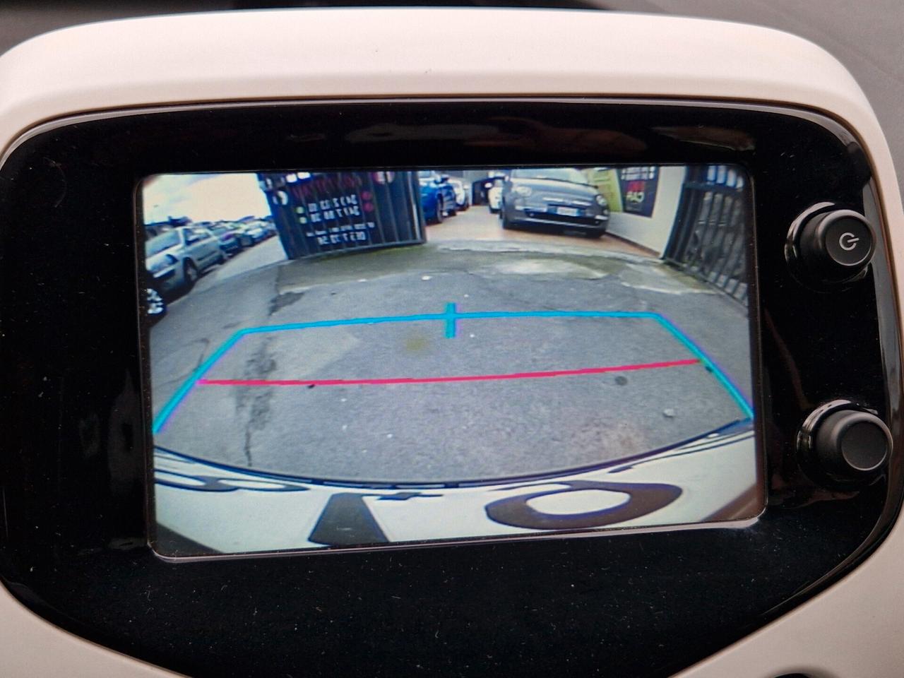 Peugeot 108 VTi 68 5 porte Allure TOP cabriolet