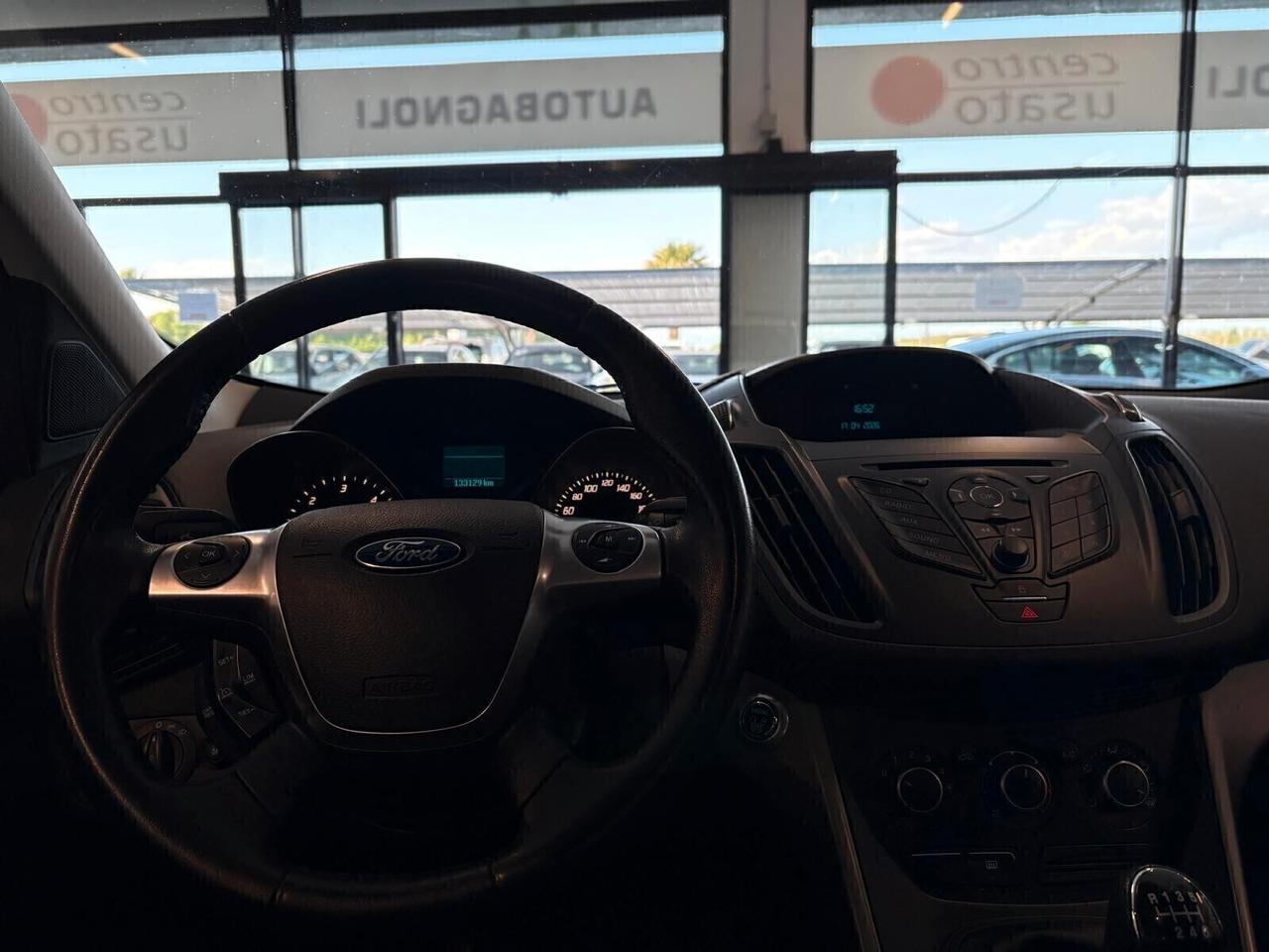 Ford Kuga PLUS 2.0 TDCI 140 CV 2WD 6mt