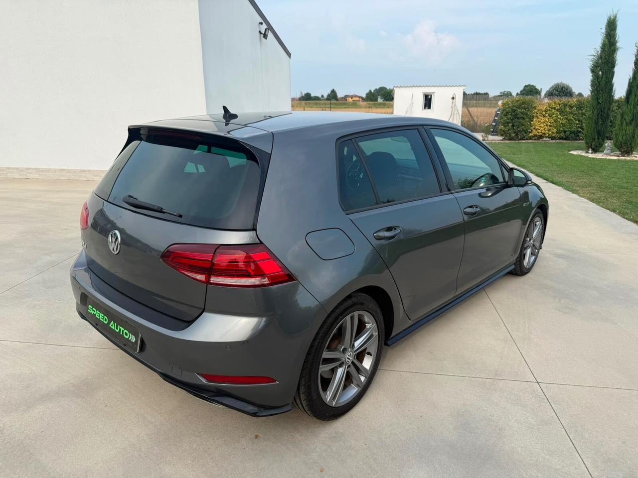 Volkswagen Golf 7.5 1.6 TDI R-LINE