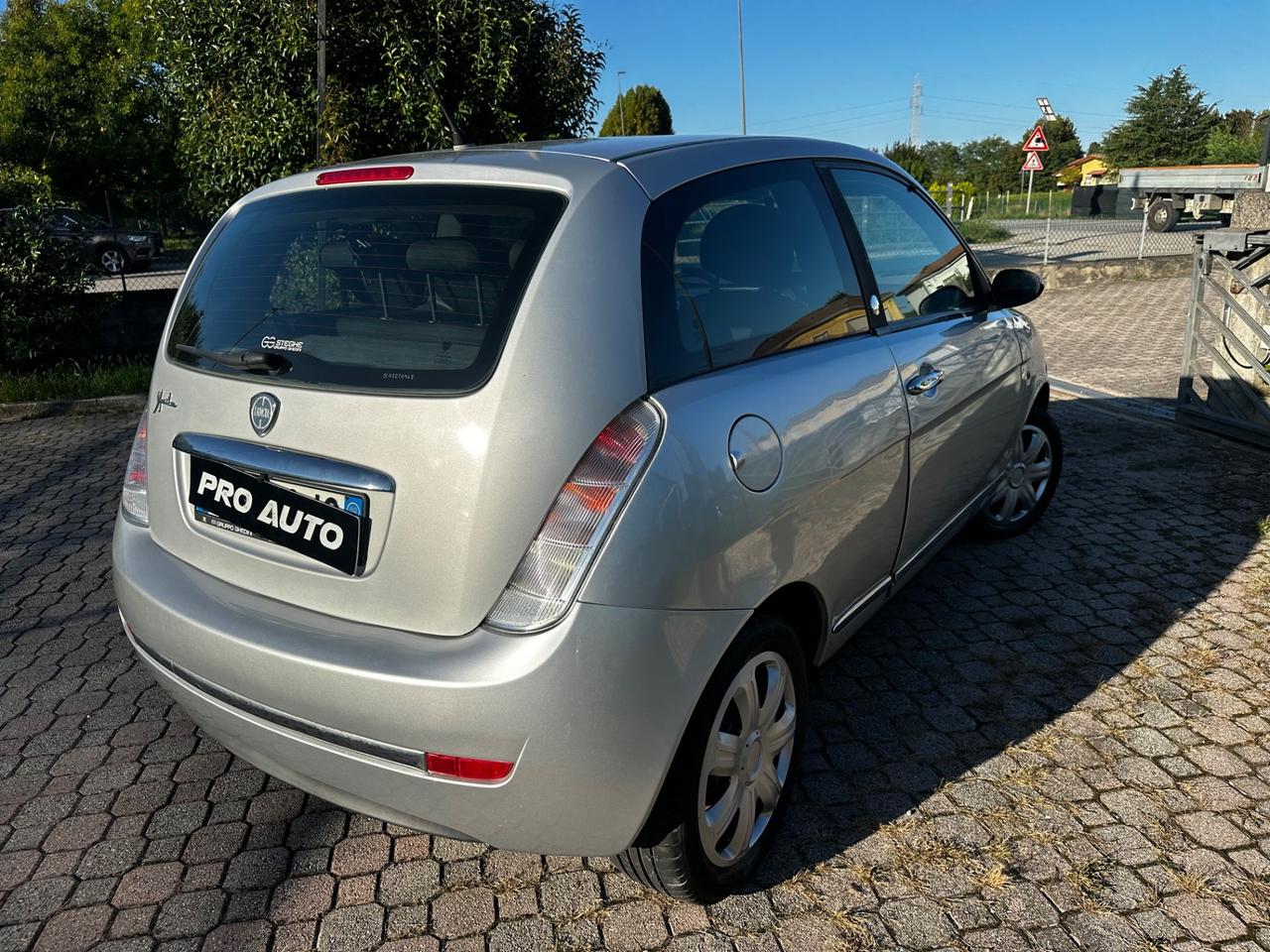 Lancia Ypsilon 1.4 Platino Ecochic GPL