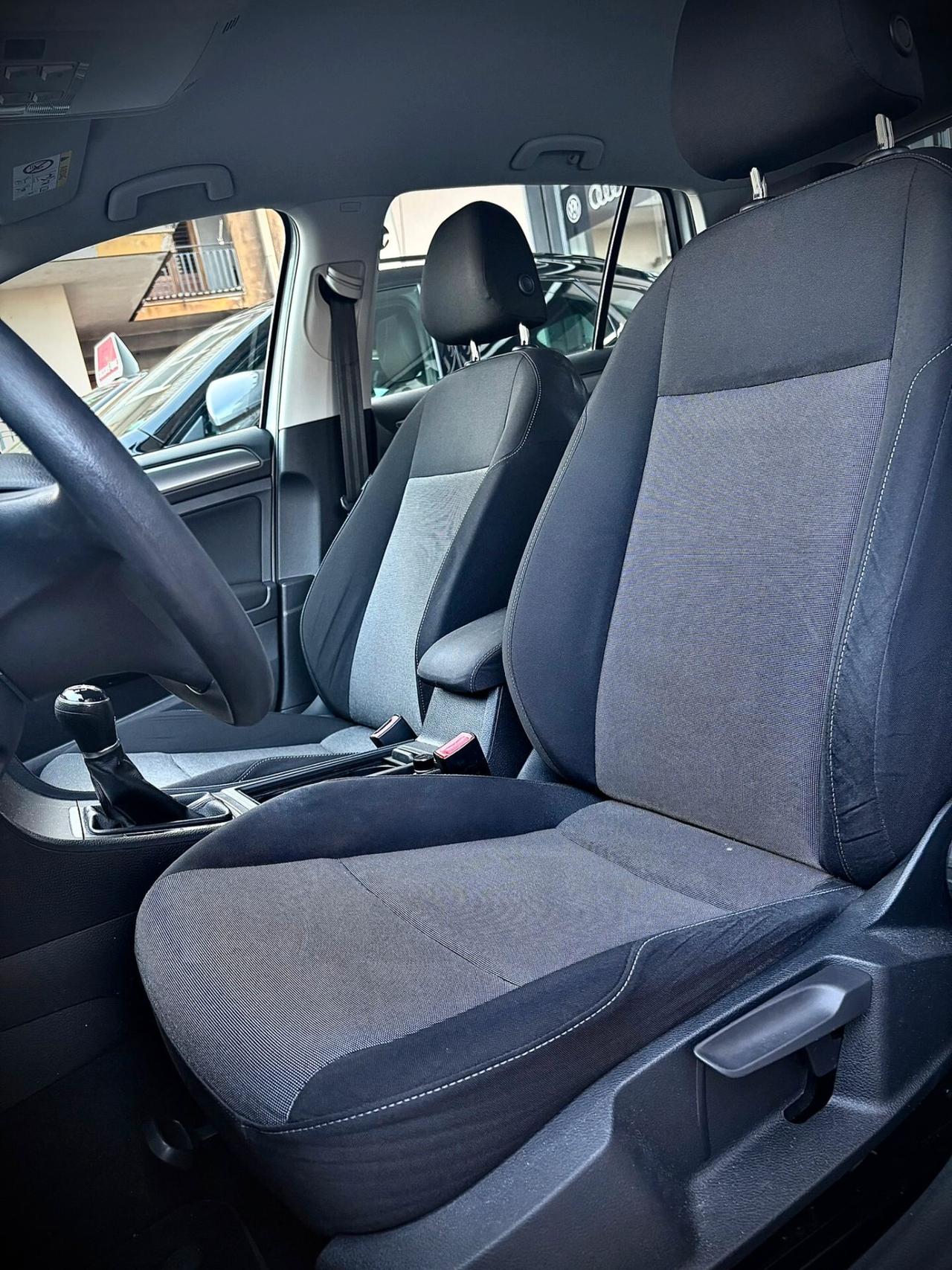 Volkswagen Golf 1.6 TDI 110 CV 5p. Business BlueMotion Technology