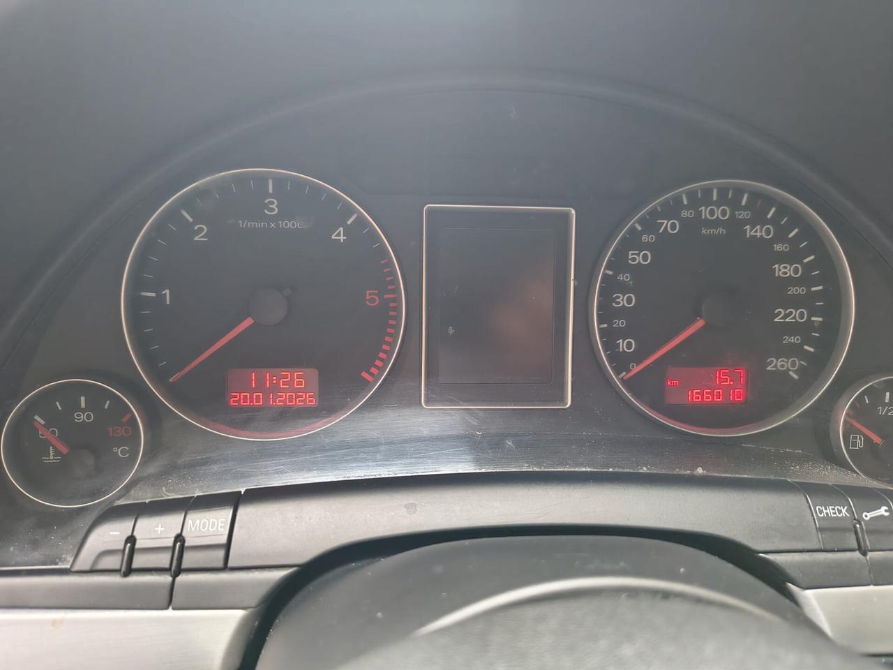 Audi A4 2.0 16V TDI Avant- KM 166000