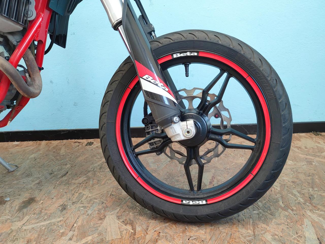 Beta RR 125 4T Motard: divertente e grintosa