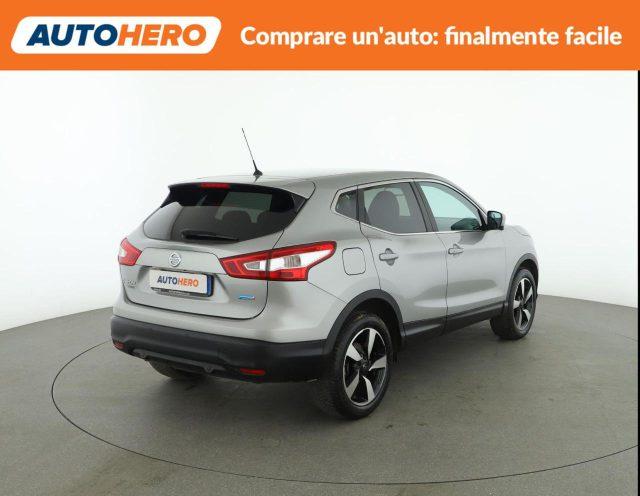 NISSAN Qashqai 1.5 dCi N-Connecta