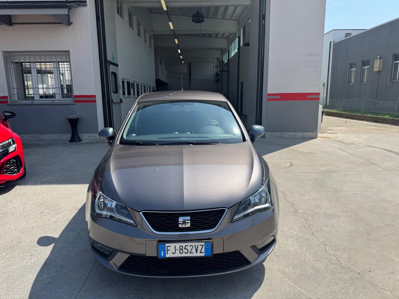 Seat Ibiza 1.4 TDI 90 CV CR 5p. Connect Grey