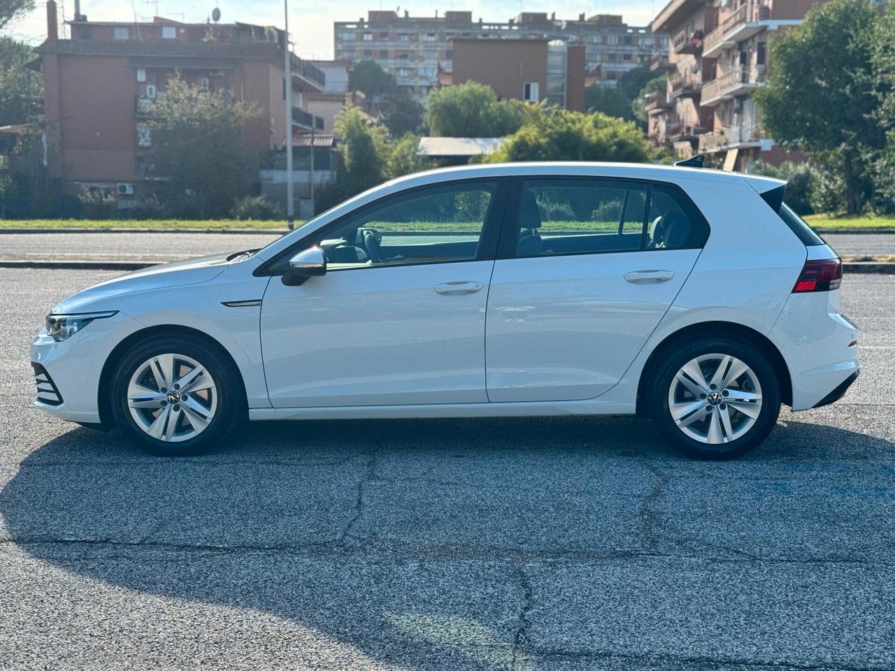 Volkswagen Golf 2.0 TDI Style -TUA SENZA VINCOLI-