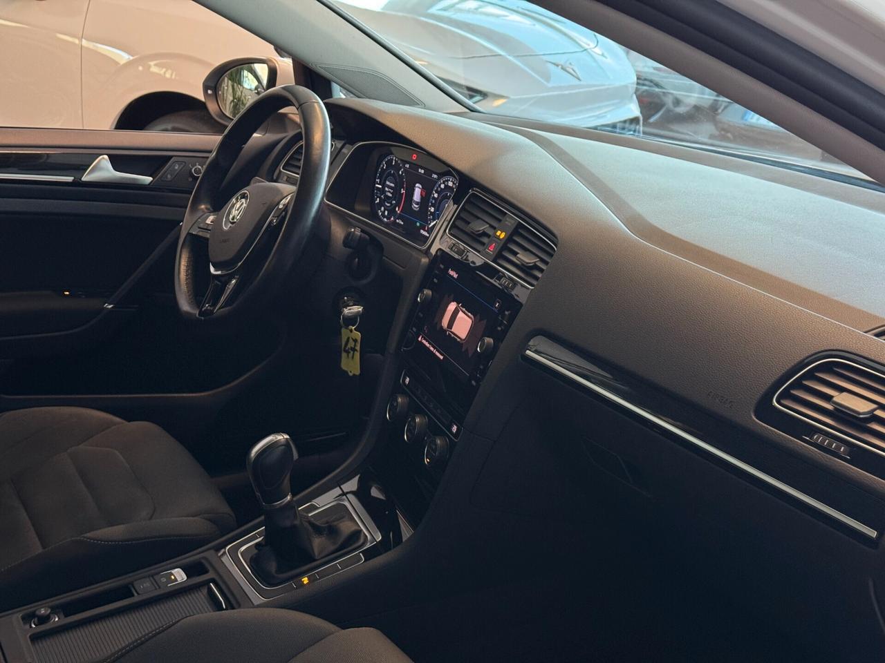 VOLKSWAGEN GOLF 2.0cc 150CV TDI DSG