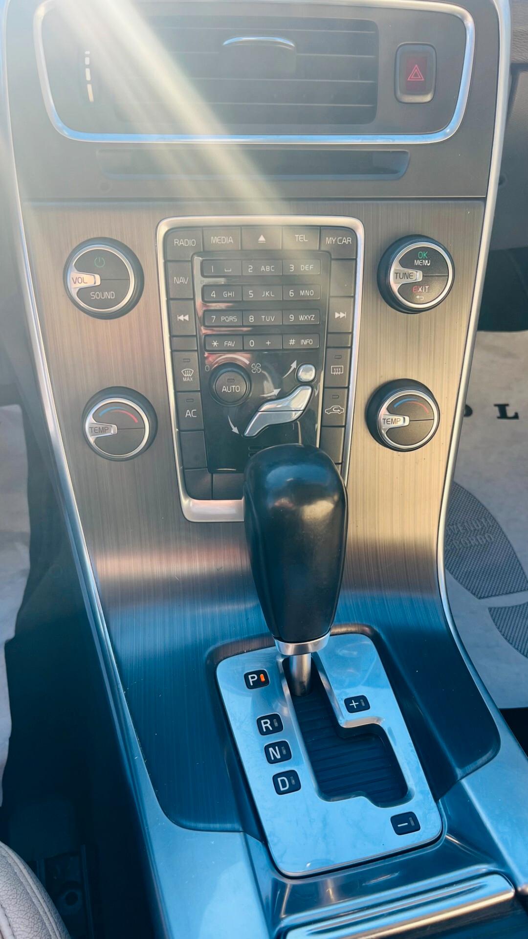 Volvo S60 D3 Geartronic Momentum