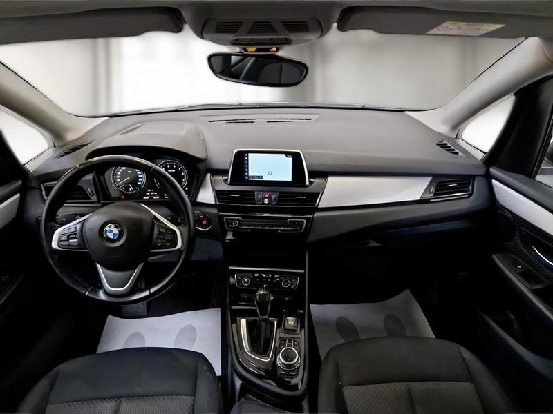 BMW 225 e ACTIVE TOURER iPerformance Business autom.