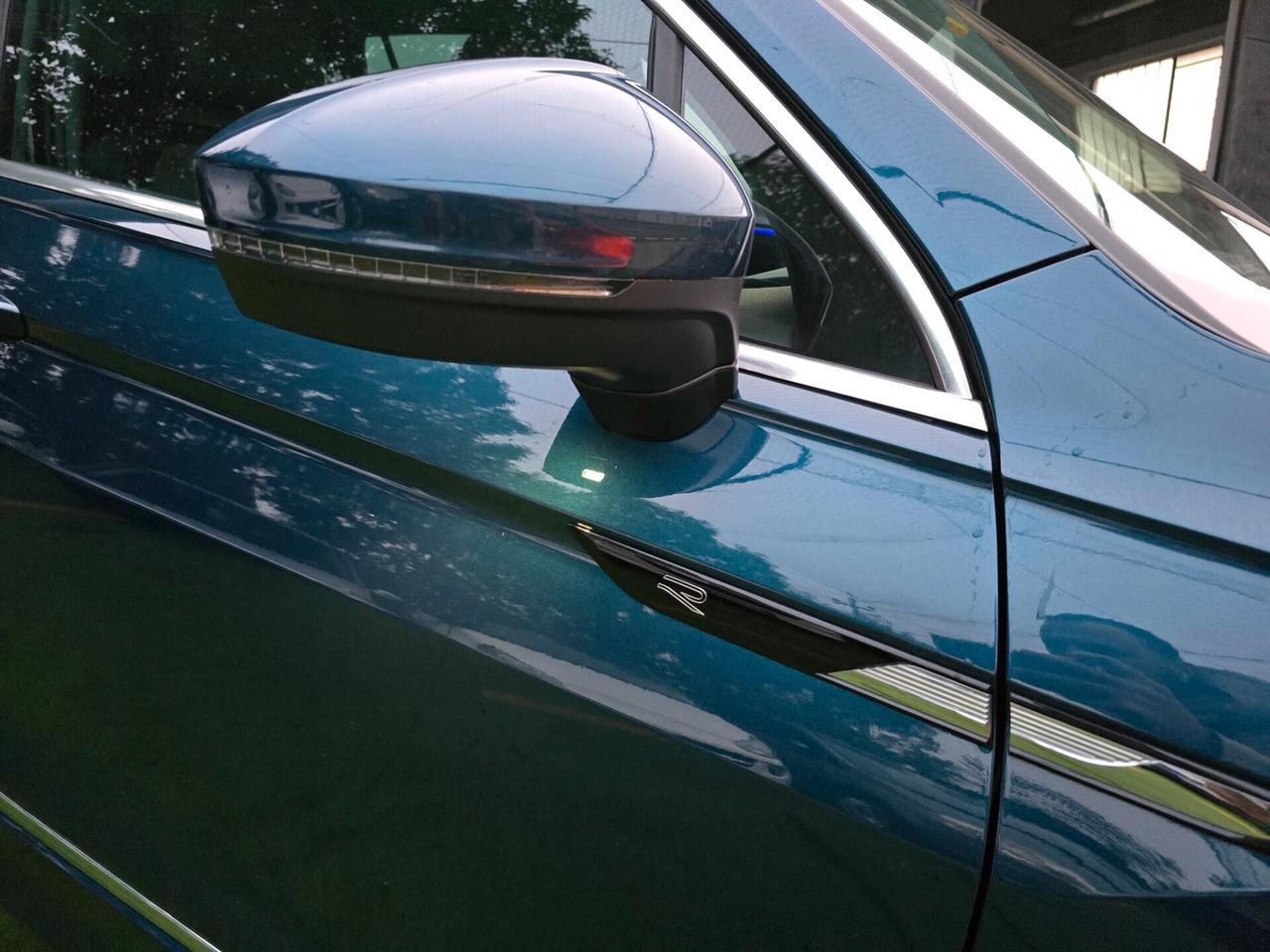 VW Tiguan 2.0 TDI 150 CV DSG R-Line -2022