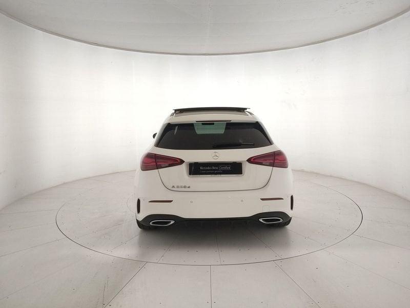 Mercedes-Benz Classe A A 220 d AMG Line Premium Plus auto