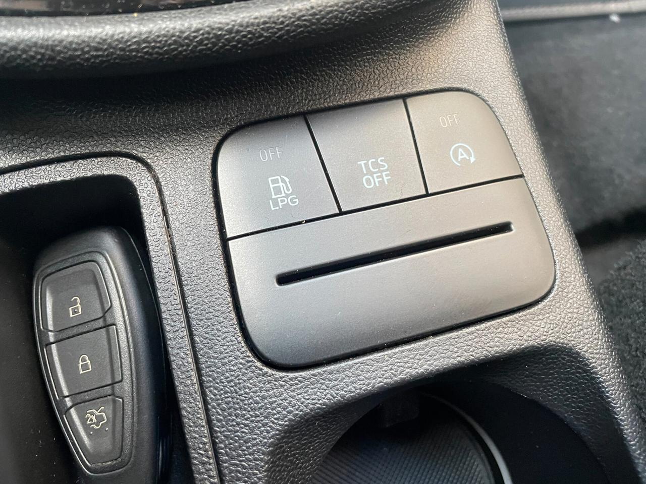 Ford Fiesta UNICO PROPRIETARIO - SERVICE COMPLETO