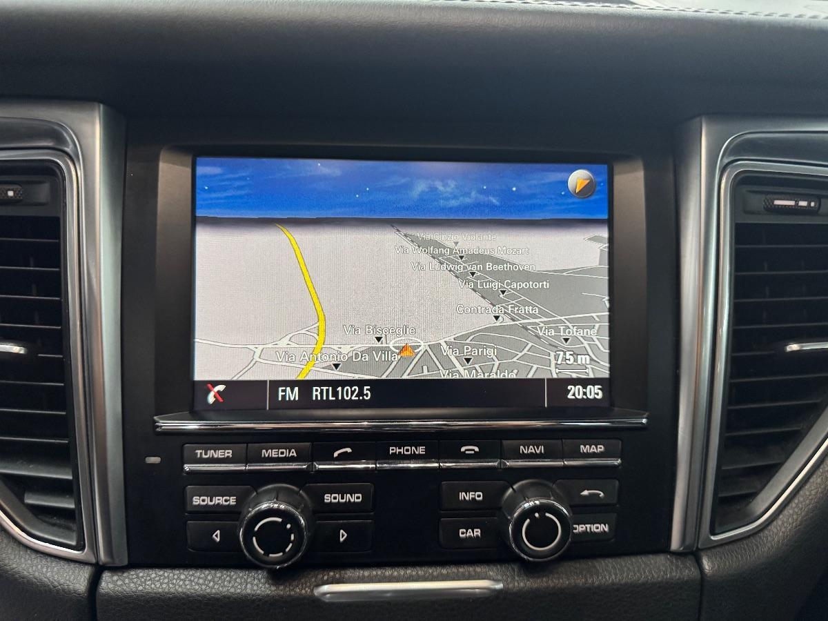 PORSCHE MACAN 3.0 S Diesel TETTO/ BOSE/ PASM/ SEDILI VENTILATI/ MEMORIE SEDILI/ C. LEGA 21