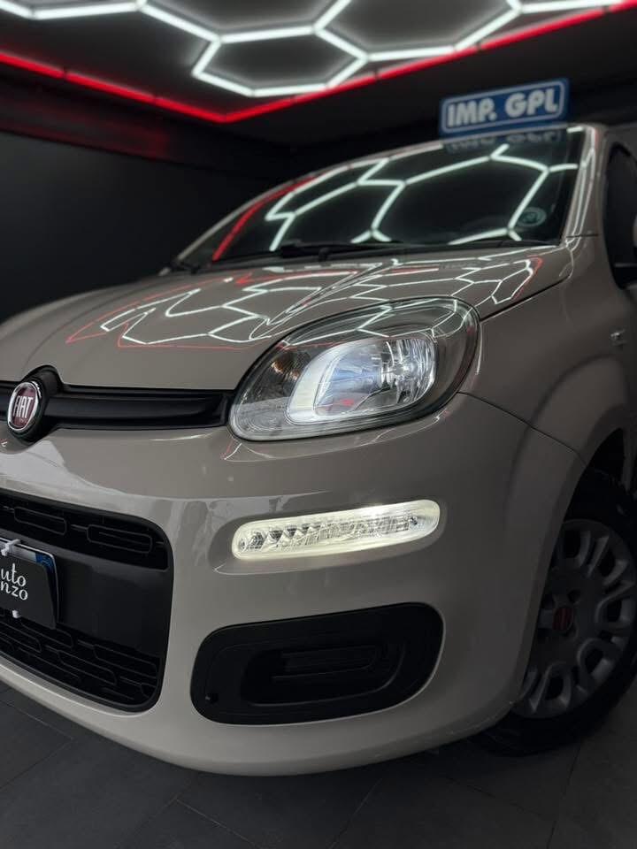 Fiat Panda 1.2 GPL 69 CV Lounge 2016