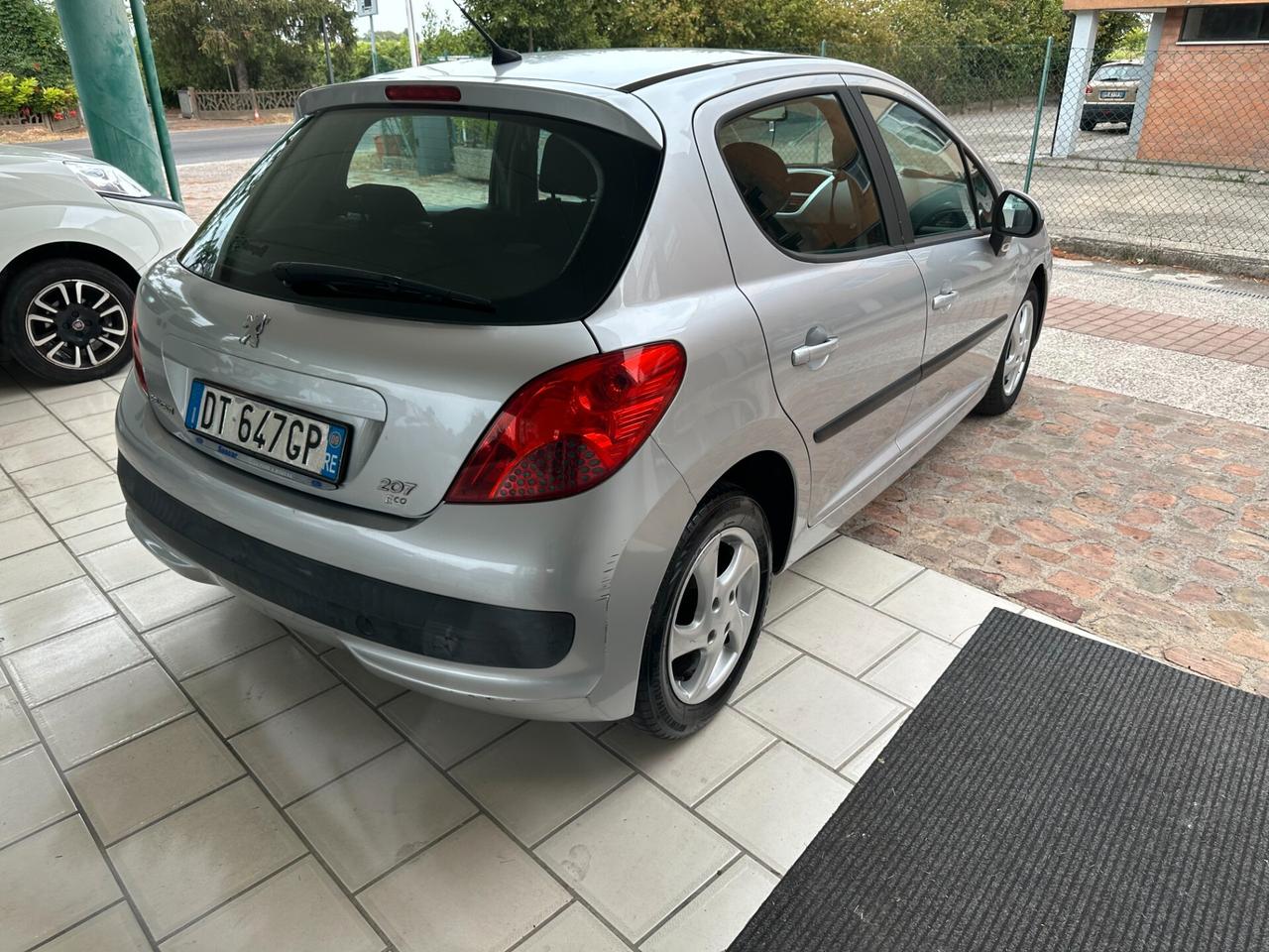 Peugeot 207 1.4 GPL Neopatentati