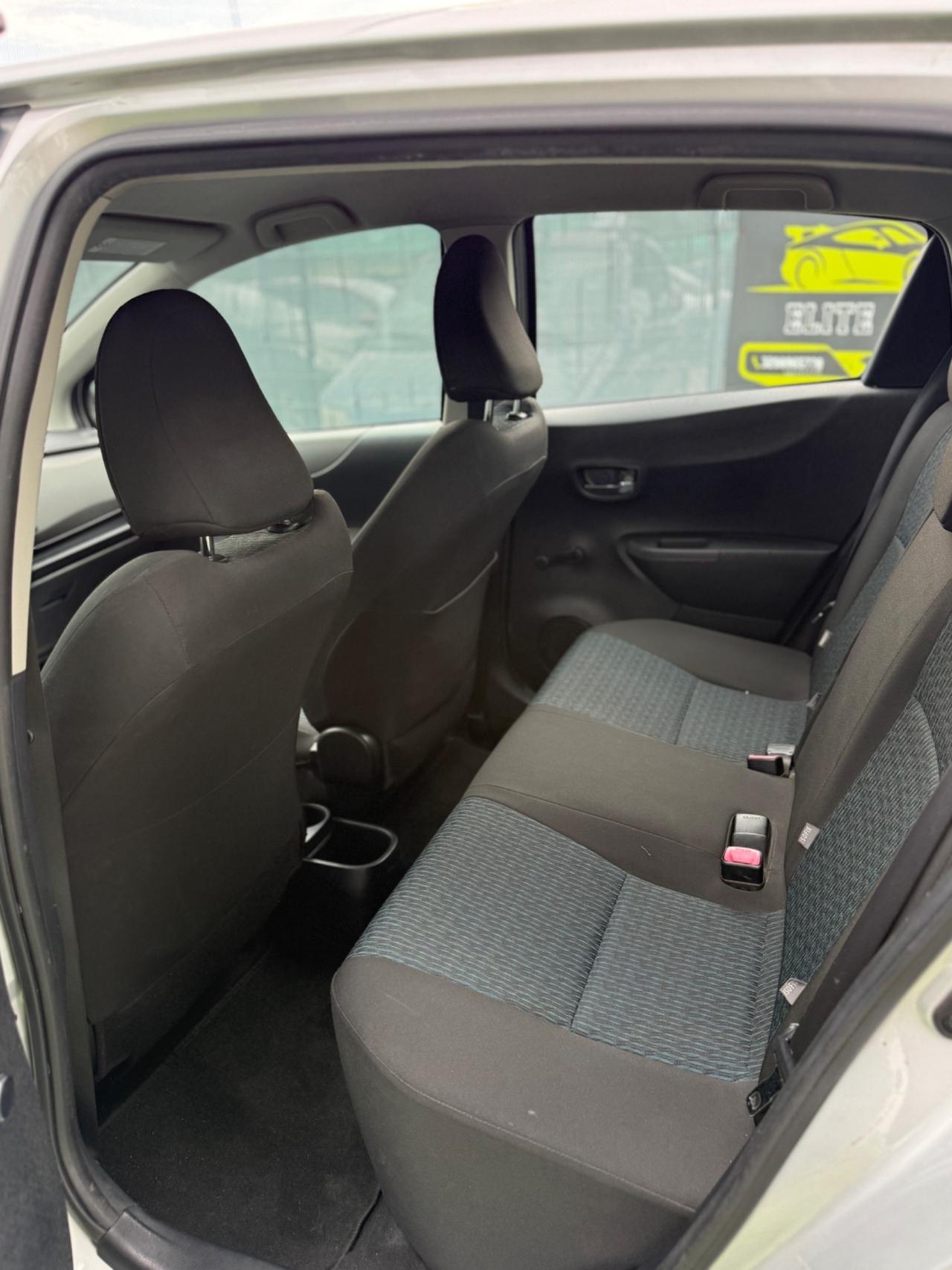 Toyota YARIS 1.0 BENZINA LOUNGE RETROCAMERA FULL