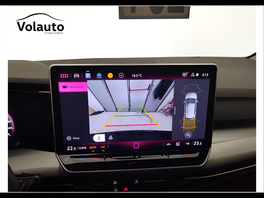 VOLKSWAGEN Golf VIII 2024 - Golf 2.0 tdi Life 115cv