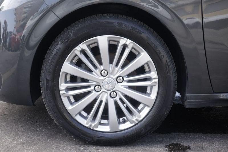 Peugeot 208 Peugeot 208 1a Serie Puretech 82 5P GPL Allure Unicoproprietario