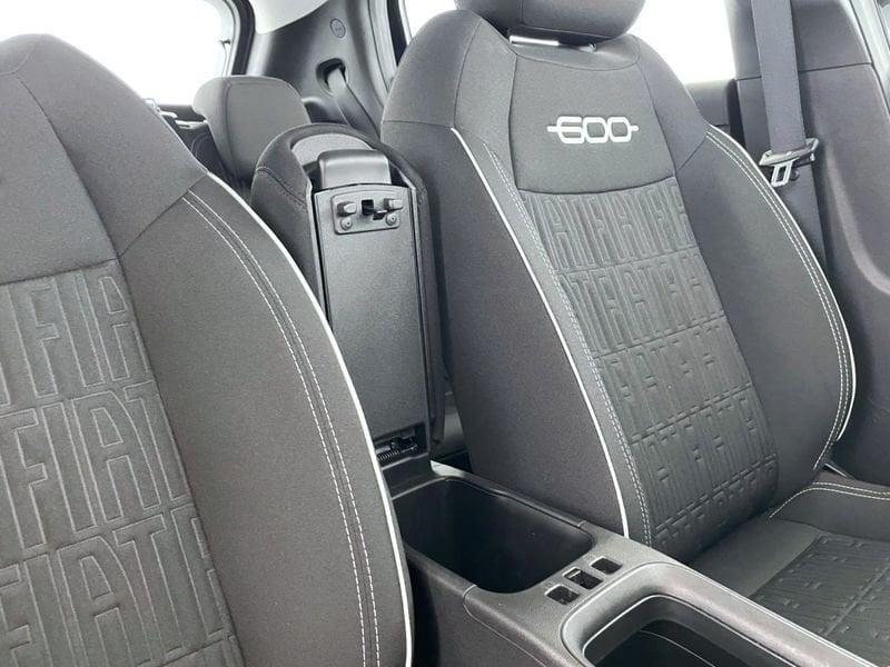 FIAT 600 1.2 Hybrid 145cv