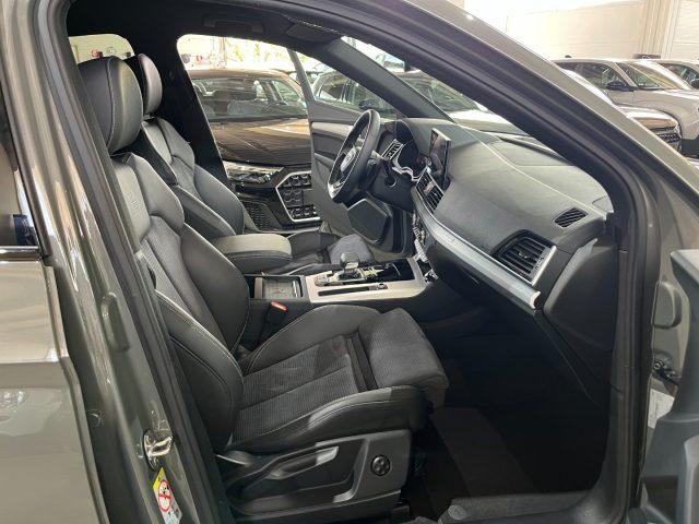 AUDI Q5 SPB Sportback 40TDI quattro S line Identity Black