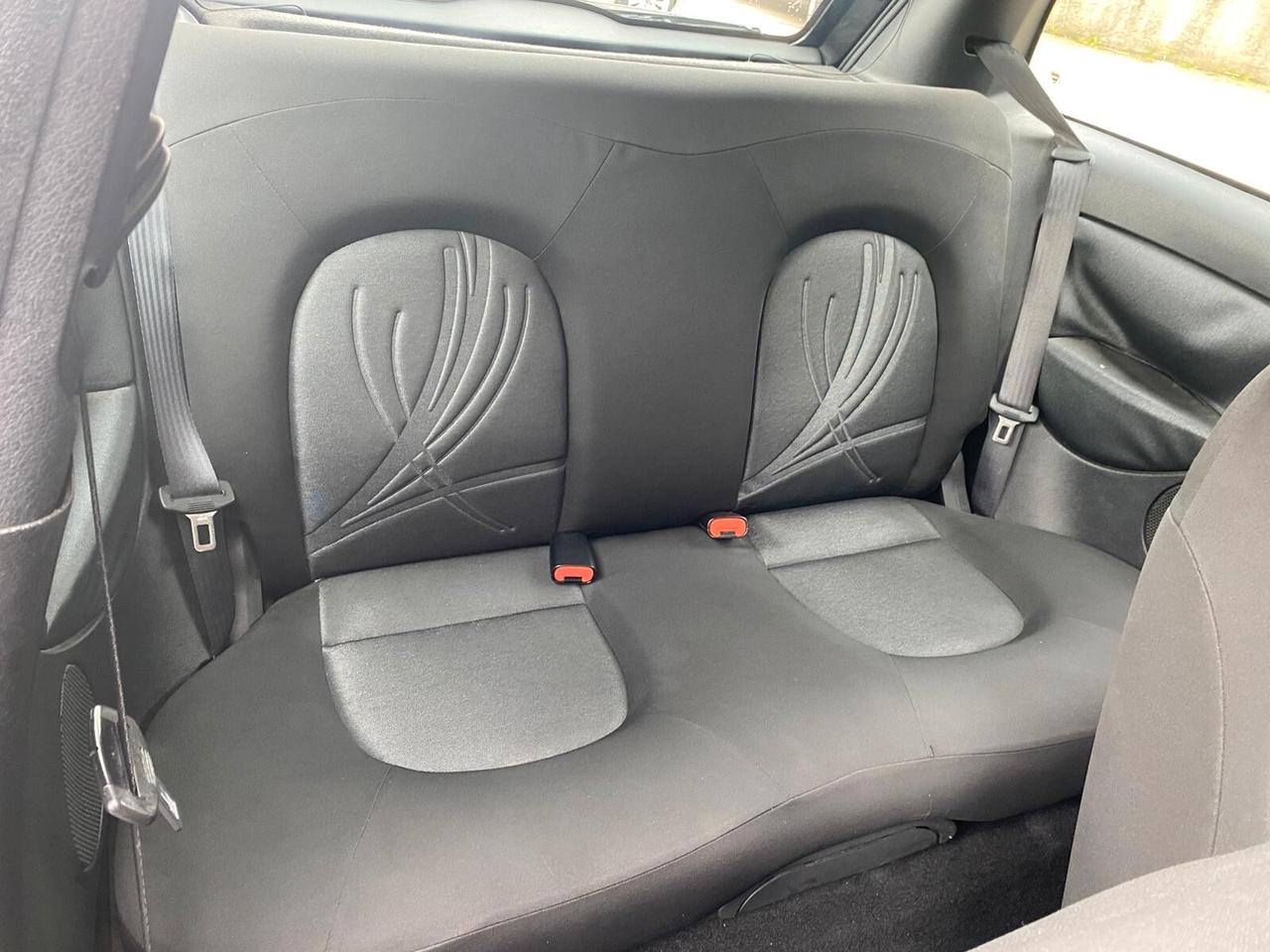Lancia Ypsilon 1.3 MJT 75 CV full opt restyling 2011