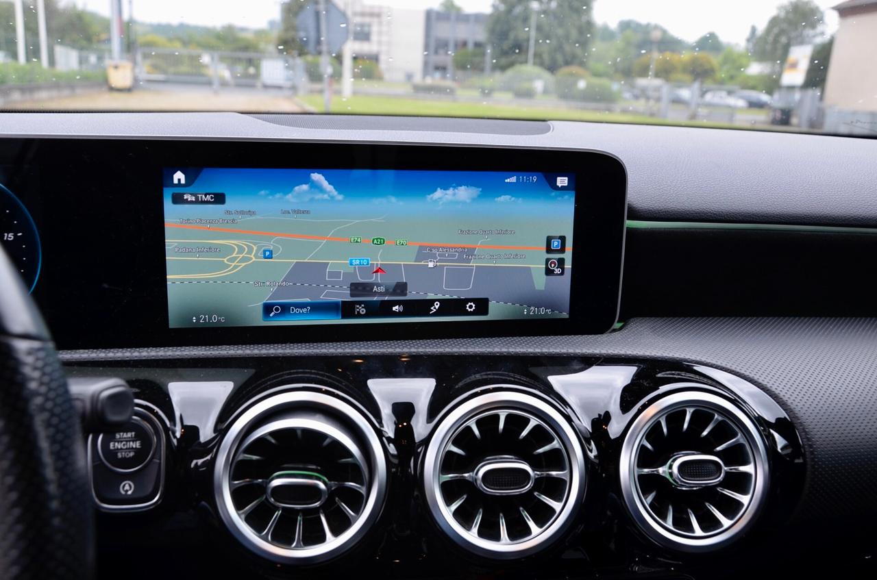 MERCEDES-BENZ A 180d PREMIUM 116cv AUTO, UNICOPROP, SERVICE MERCEDES, UFF ITALIANA, EURO 6D, FARI LED, LUCI AMBIENTE, PERMUTE