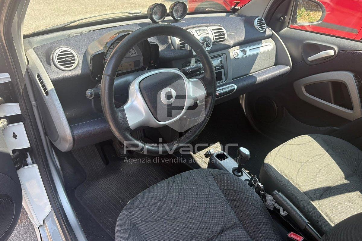 SMART fortwo 1000 52 kW MHD coupé pure