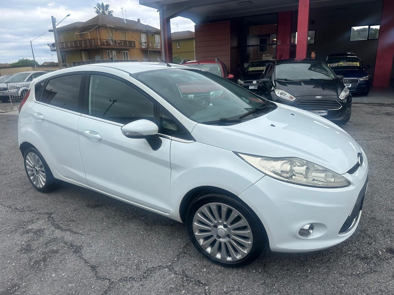 Ford Fiesta 1.4 TDCi 5p. Titanium