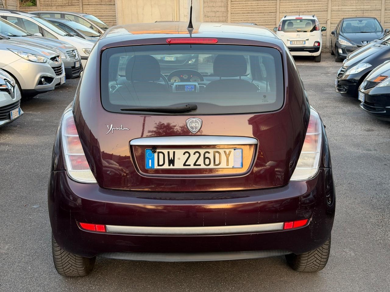 Lancia Ypsilon 1.2 Versus