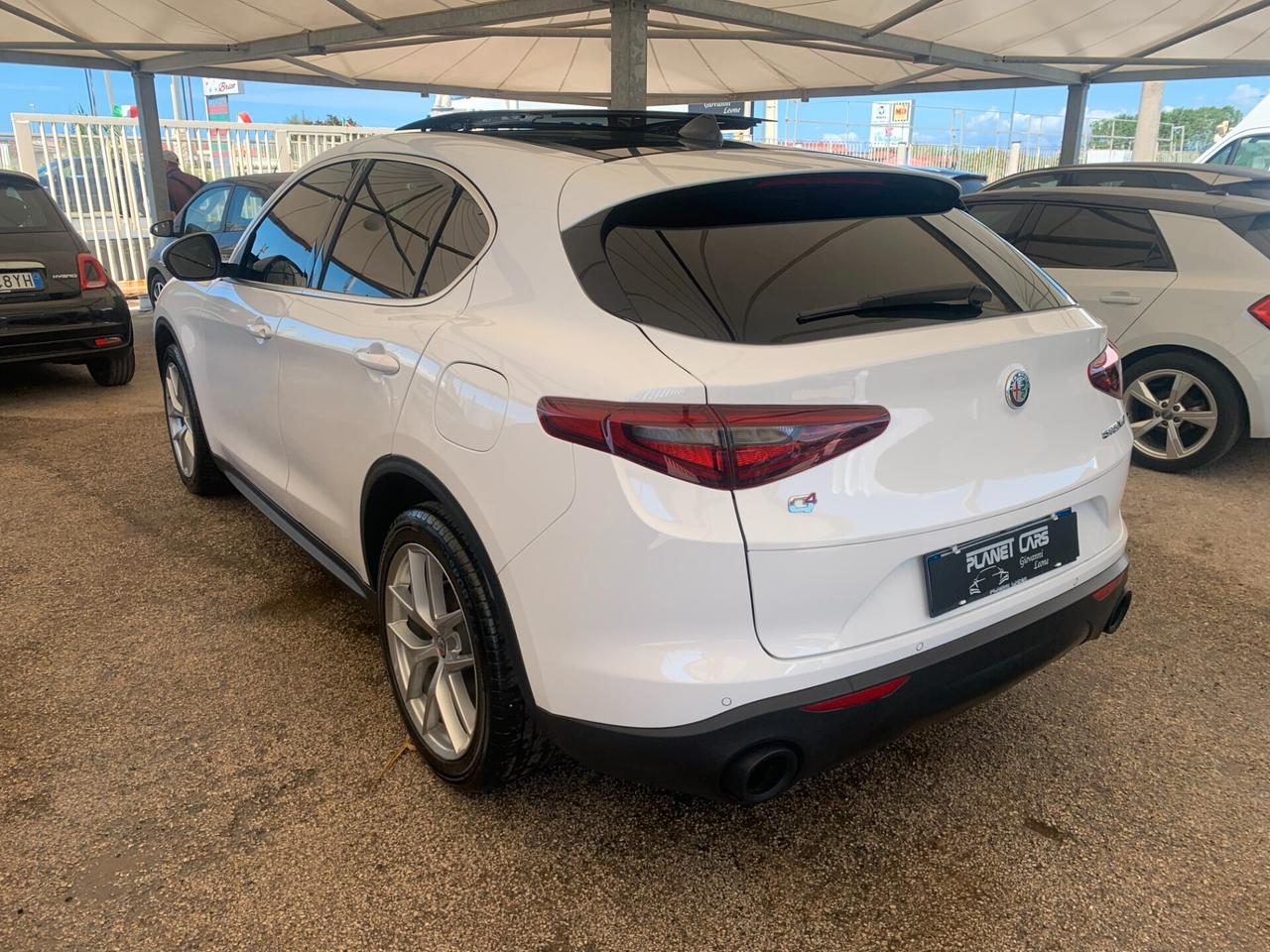 Alfa Romeo Stelvio 210 CV Q4 full tetto uniprò