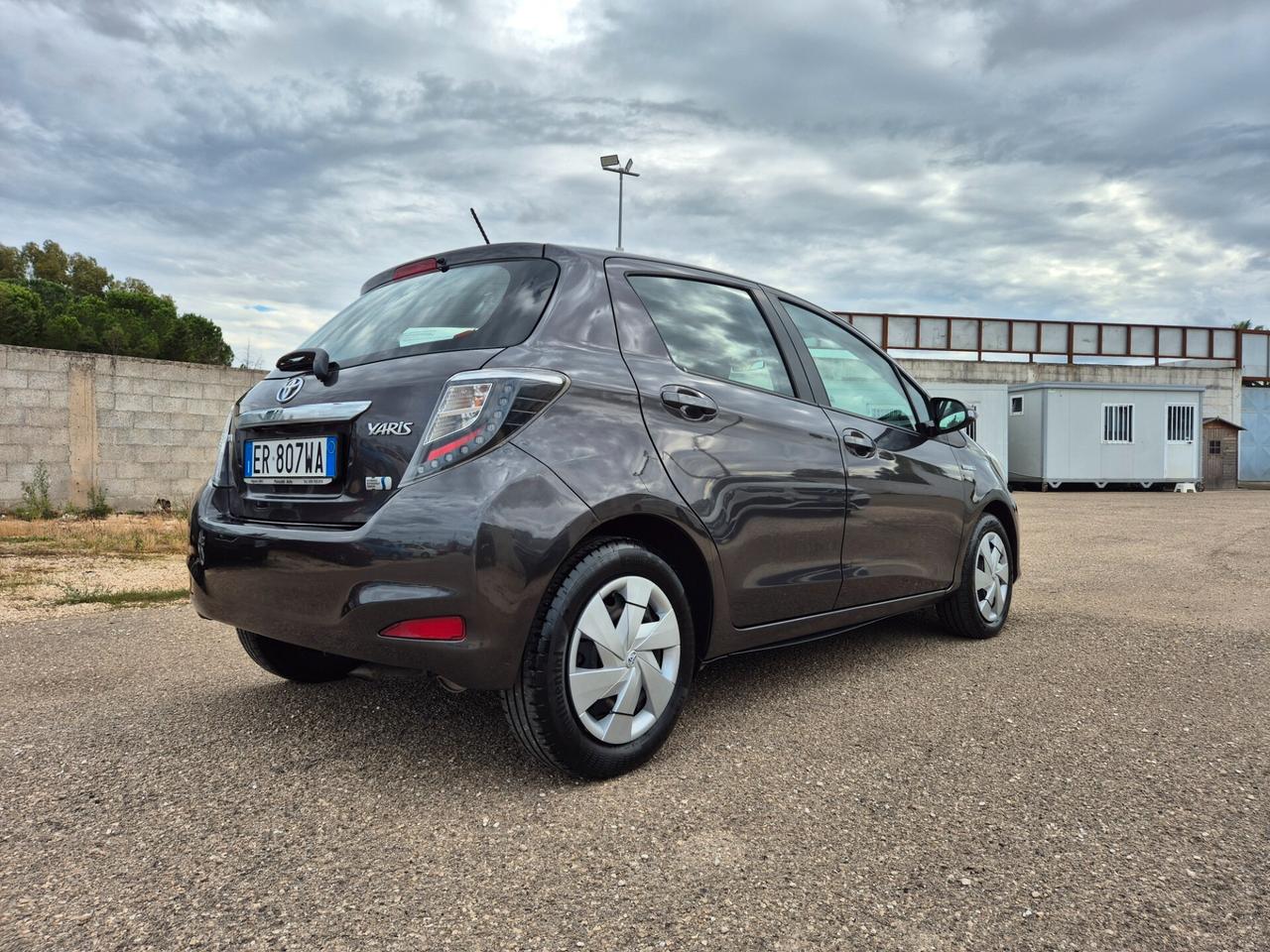 Toyota Yaris 1.5 Hybrid 5 porte Lounge