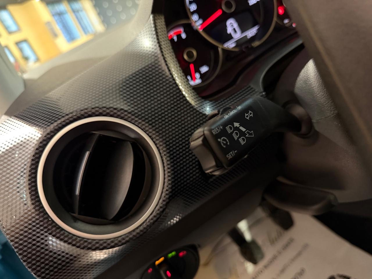 Volkswagen up! 1.0 5p. move *UNICO PROPRIETARIO*
