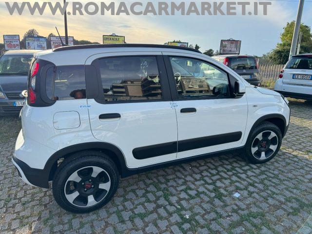 FIAT Panda CROSS 1.0 Hybrid NO VICOLI 5 POSTI CARPLAY