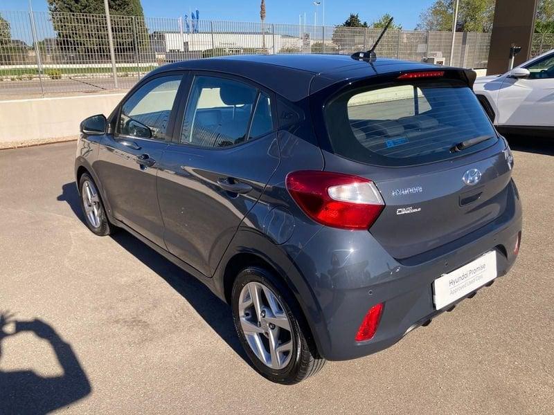 Hyundai i10 i10 1.0 MPI Tech + CONN