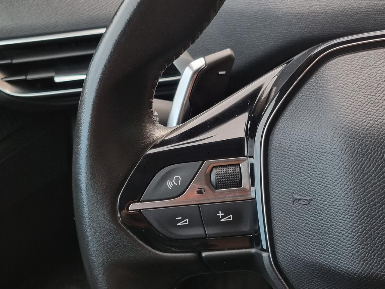 Peugeot 3008 BlueHDi 130 S&S EAT8 Active Pack