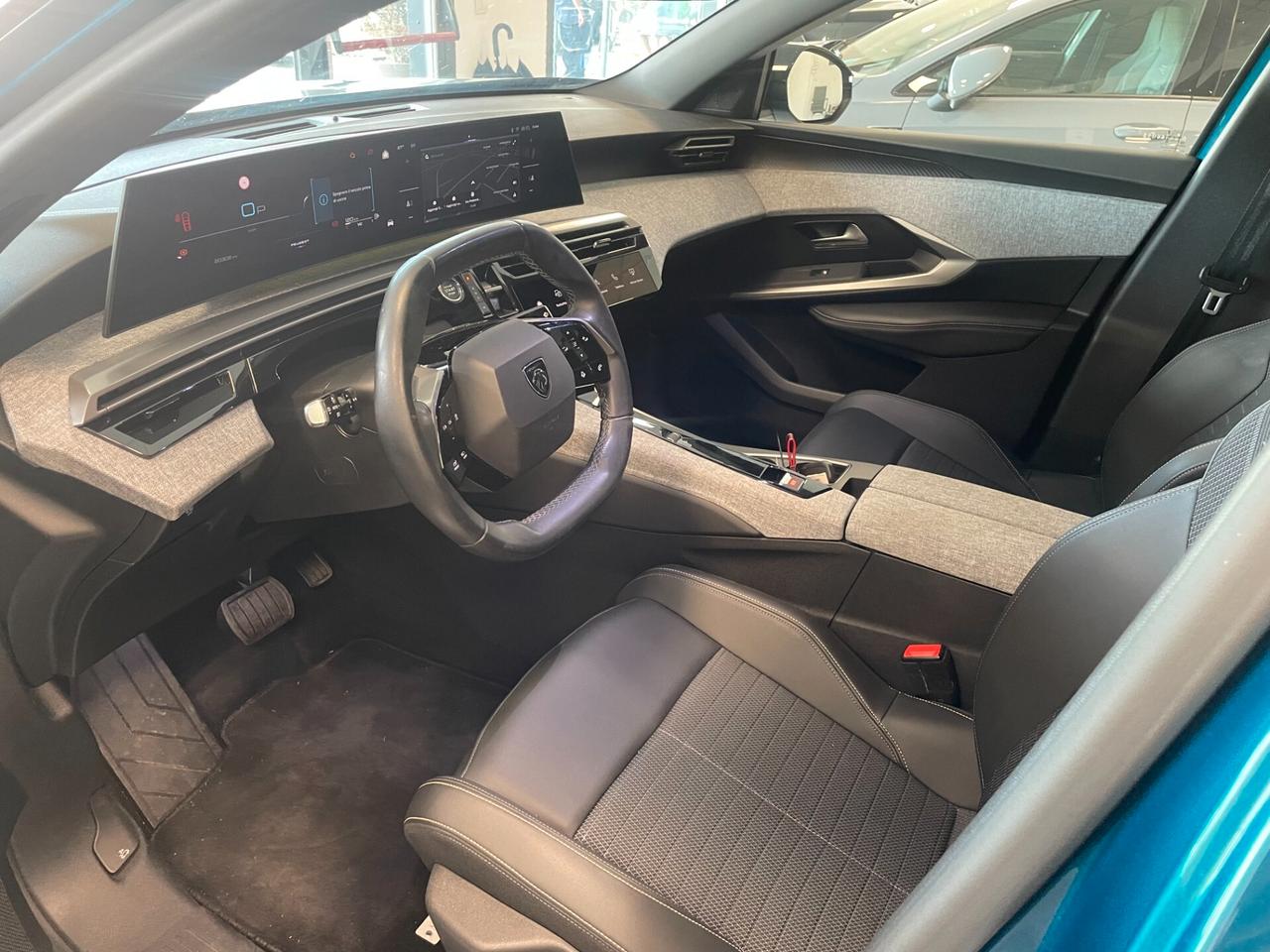 Peugeot 3008 Hybrid 145 e-DCS6 Allure PREZZO REALE