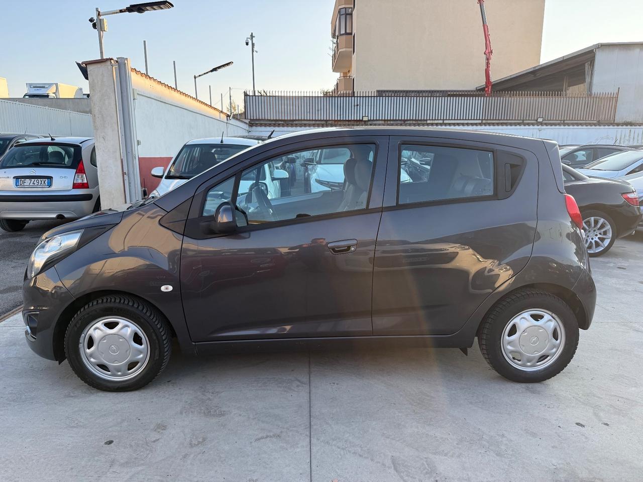Chevrolet Spark 1.0 Benzina