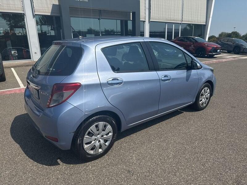 Toyota Yaris Yaris 1.0 5 porte Active